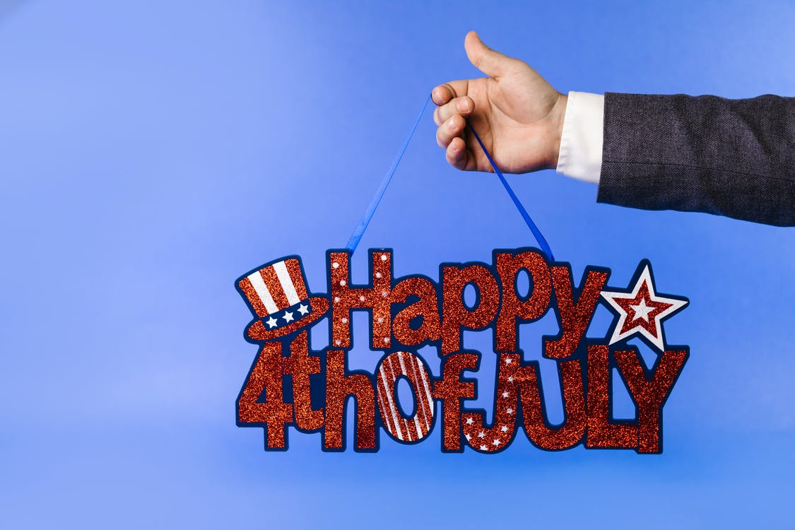 You are currently viewing Celebrate Independence Day in an Incredible Way- Activities & Gifts