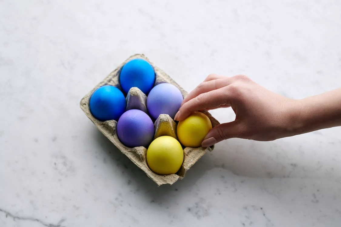 You are currently viewing 15 Adult Easter Egg Hunt Ideas That are Fit Any Group