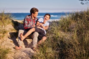 Read more about the article 17 Unique and Meaningful Gifts for Dads