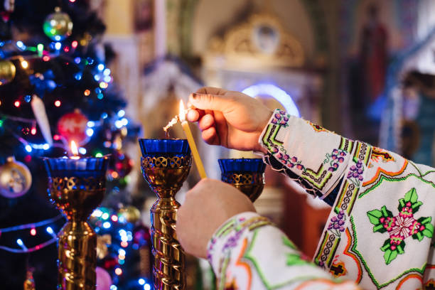 You are currently viewing A Collection of 23 Meaningful Advent Prayers for Christmas