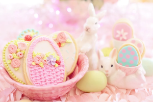 easter gifts for hostess