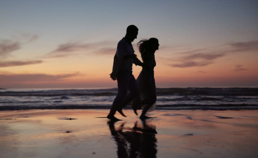 You are currently viewing 8 Unique Gift Ideas for Girlfriend This Summer