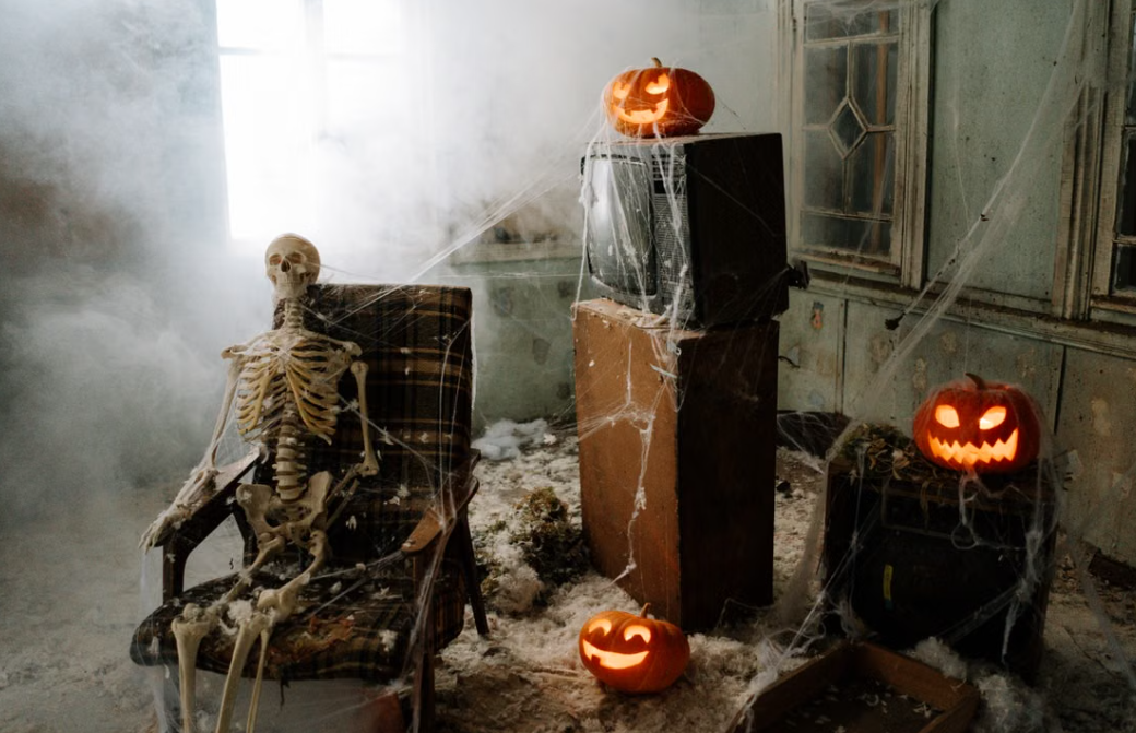 19 Halloween Skeleton Ideas for Every Household in 2026